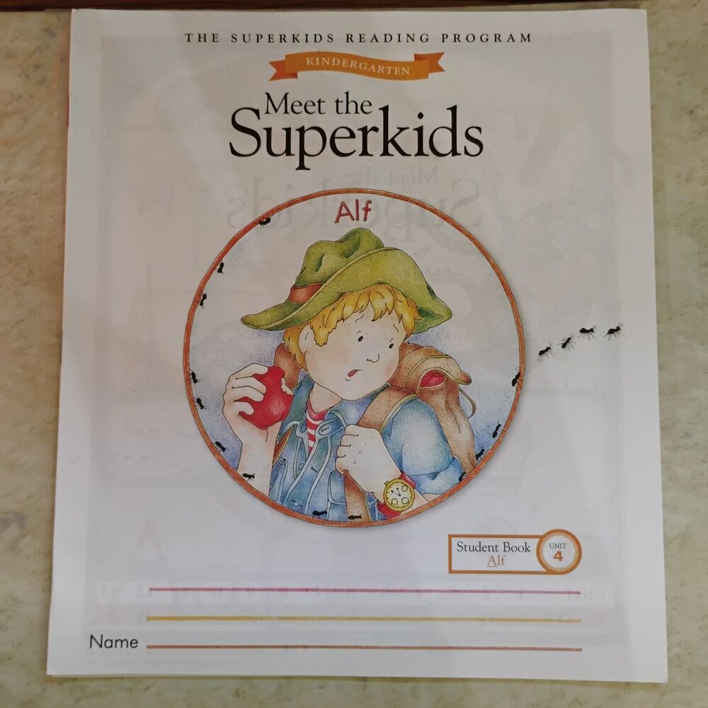 Meet the SuperKids Kindergarten Student Book Unit 4 Alf